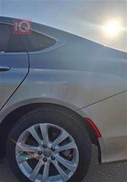 کرایسلەر 200